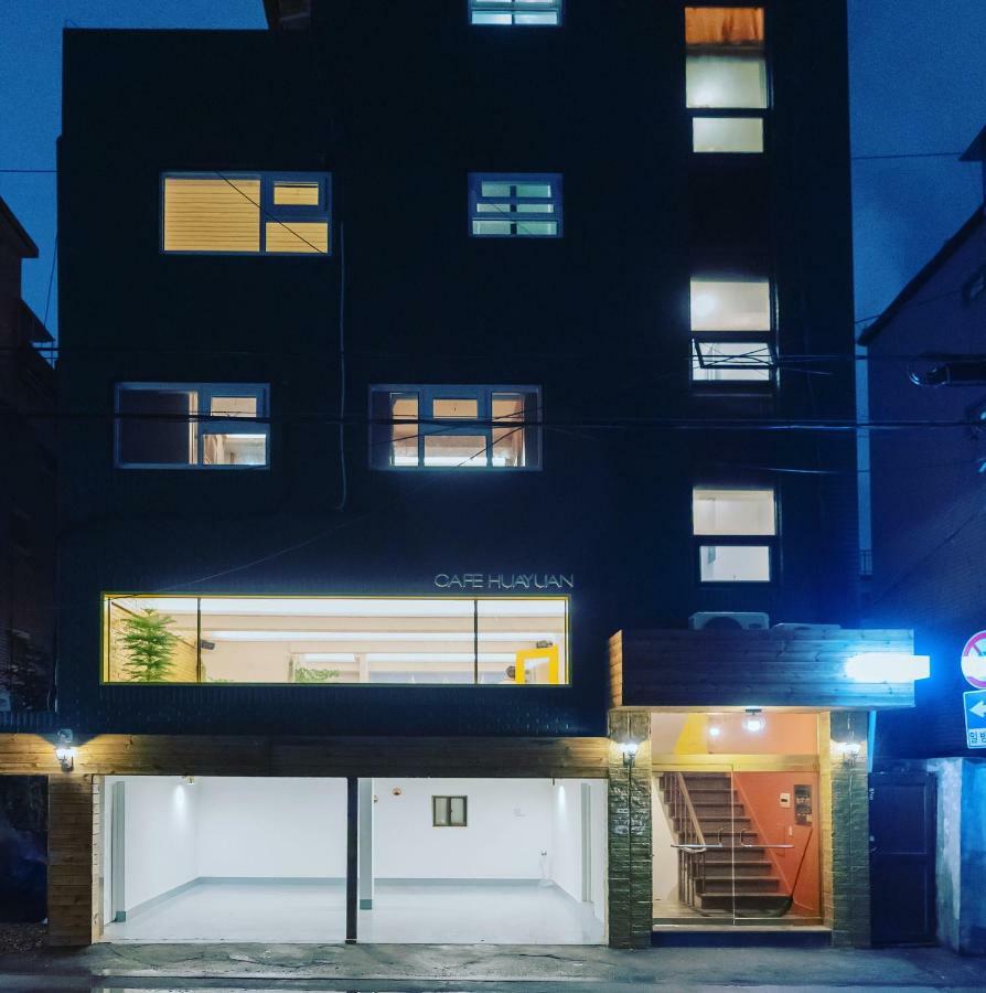 Hotel Huayuanhouse Hq In Hongdae Seoul Exterior foto